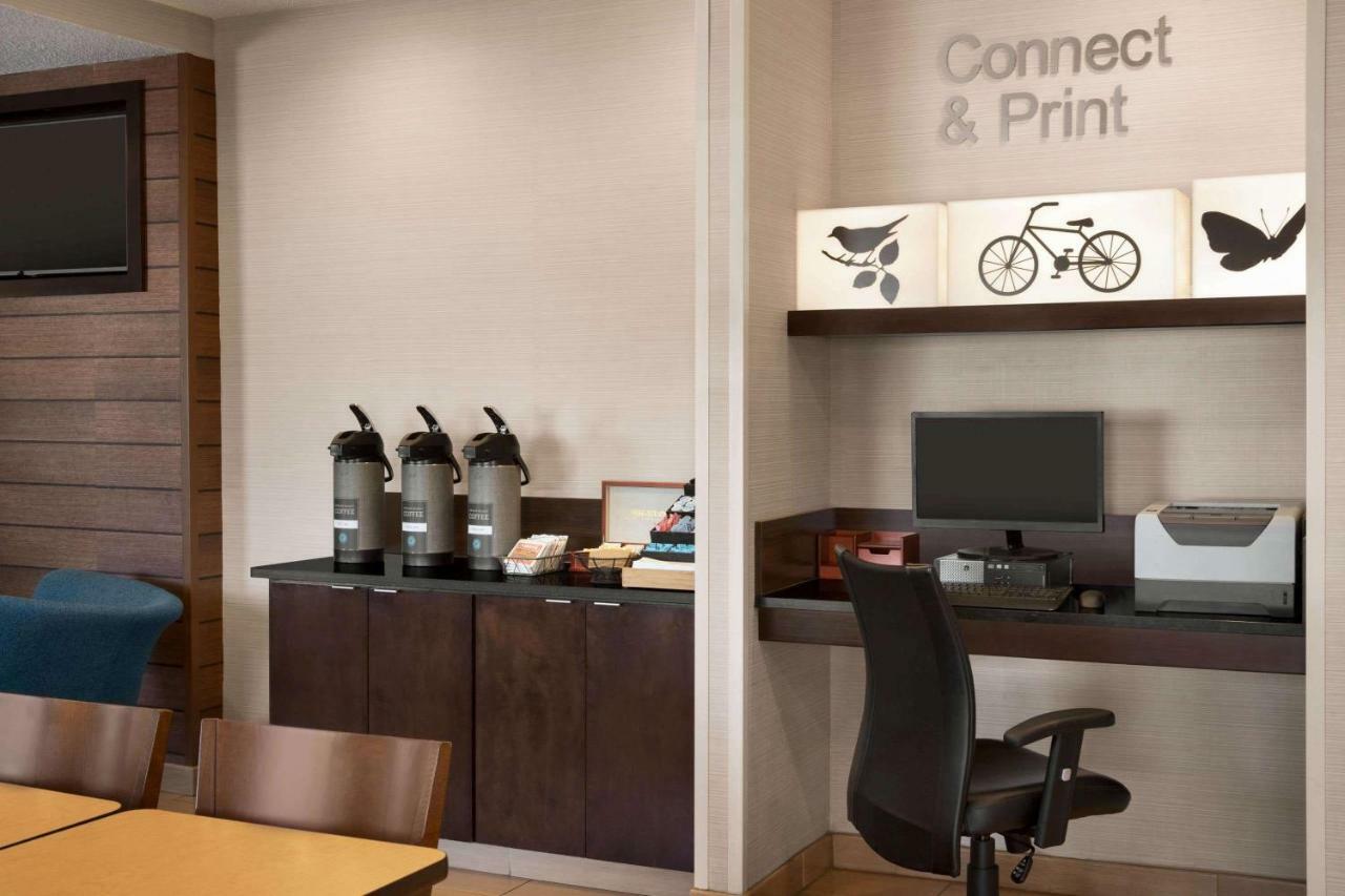 Baymont By Wyndham Tulsa Hotell Exteriör bild